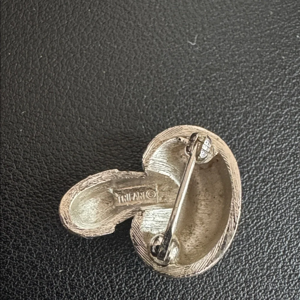 Vintage Crown Trifari Mushroom Brooch